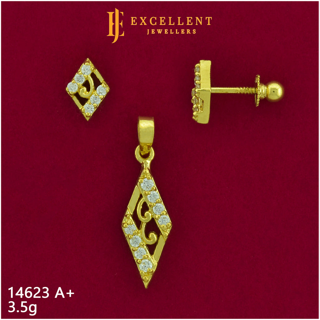 Pendant With Earring - 055