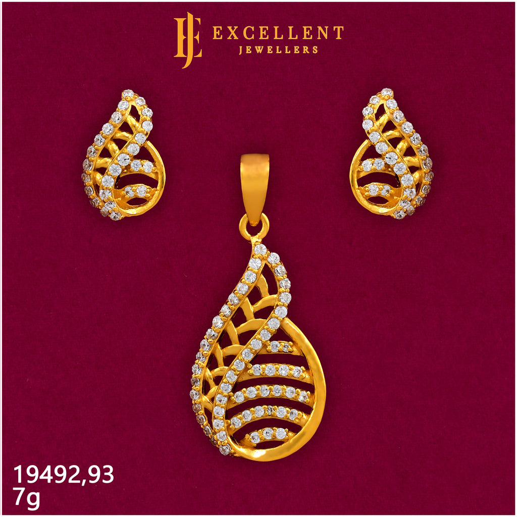 Pendant With Earring - 013