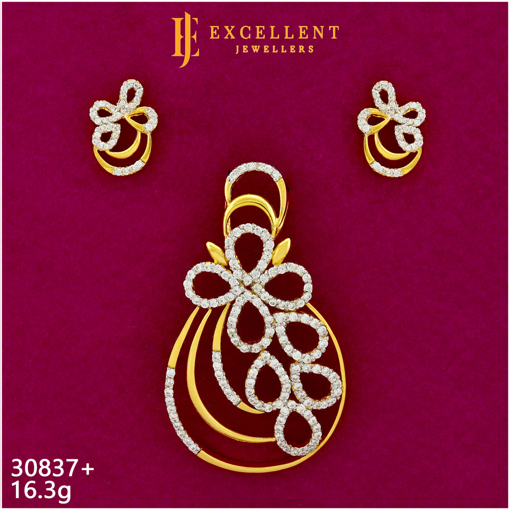 Pendant With Earring - 034